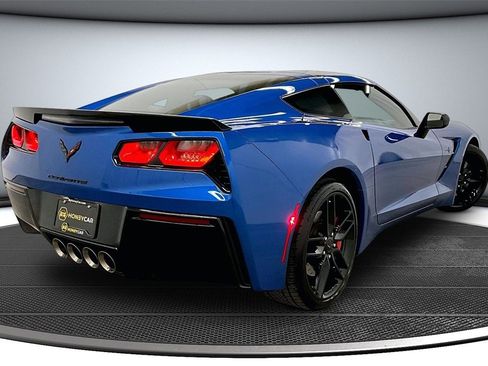 Used 2016 Chevrolet Corvette Stingray Coupe w/ 2LT Preferred Equipment Group image 6