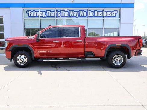Used 2020 GMC Sierra 3500 Denali w/ Denali Ultimate Package AWD/4WD image 7