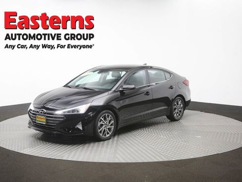 Used 2020 Hyundai Elantra Limited w/ Winter Weather Package FWD image 58