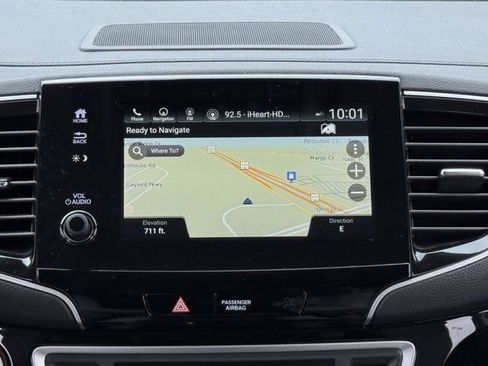 Used 2020 Honda Pilot Elite image 14