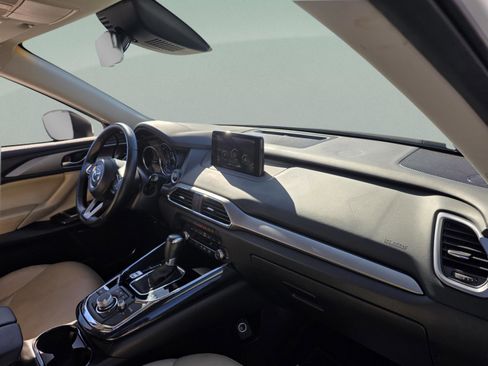 Used 2019 MAZDA CX-9 Touring w/ Touring Premium Package image 29