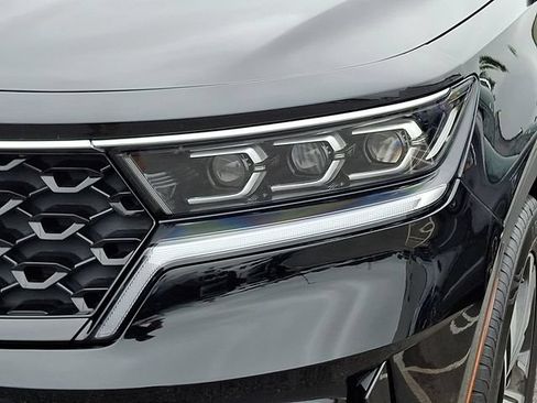 Used 2022 Kia Sorento SX Prestige w/ Panoramic Sunroof Package AWD/4WD image 9
