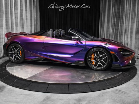 Used 2022 McLaren 765LT RWD image 6