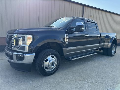 Used 2022 Ford F350 King Ranch w/ Chrome Package AWD/4WD image 3