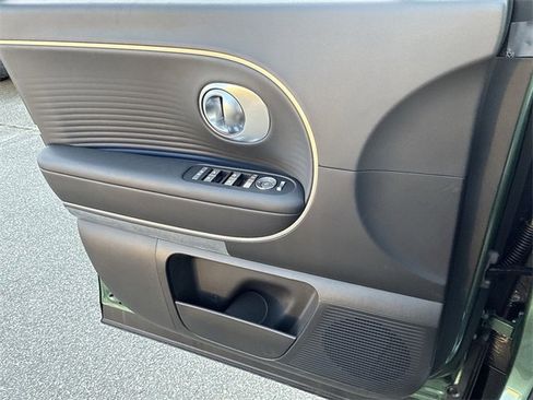 New 2026 Hyundai Ioniq 9 SEL image 18