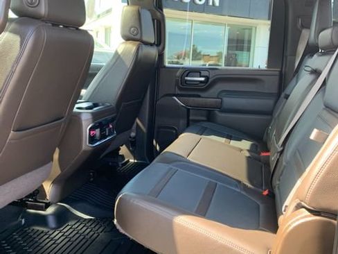 Used 2022 GMC Sierra 2500 Denali AWD/4WD image 19