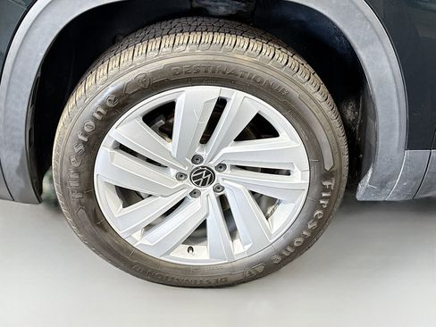 Used 2021 Volkswagen Atlas SEL FWD image 38