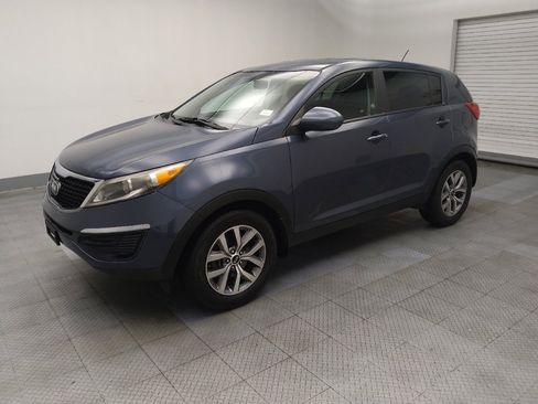 Used 2015 Kia Sportage LX FWD image 2