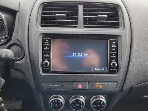 Used 2024 Mitsubishi Outlander Sport ES image 14