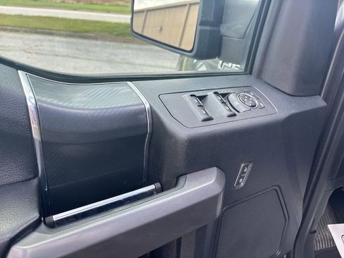 Used 2018 Ford F150 XLT w/ Equipment Group 302A Luxury image 14