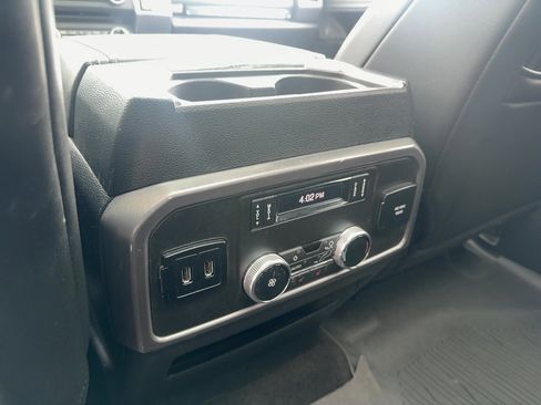 Used 2018 Ford Expedition Platinum AWD/4WD image 15