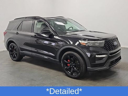 Used 2023 Ford Explorer ST w/ Equipment Group 401A AWD/4WD image 2