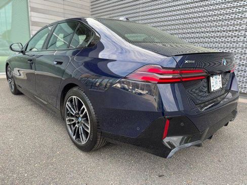 Used 2024 BMW 530i xDrive w/ M Sport Package image 3