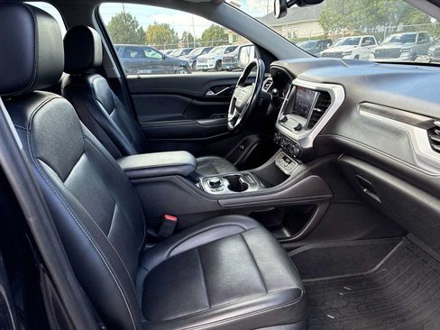 Used 2021 GMC Acadia SLT w/ GMC Pro Grade Package AWD/4WD image 26
