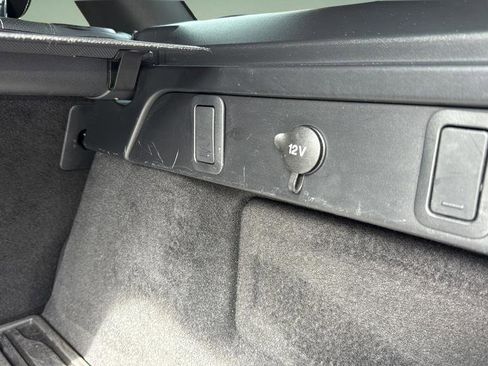 Used 2021 Land Rover Range Rover Velar R-Dynamic S image 18