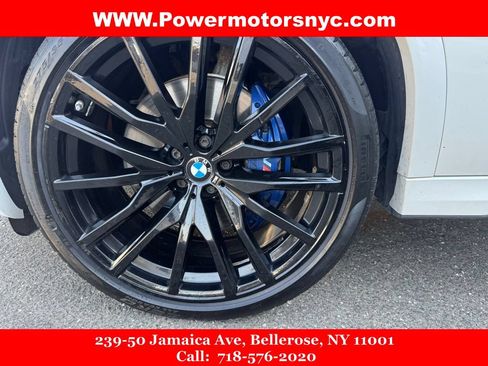 Used 2022 BMW X6 xDrive40i w/ Executive Package AWD/4WD image 18