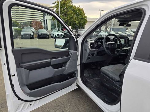 Used 2022 Ford F150 XLT w/ Trailer Tow Package image 21