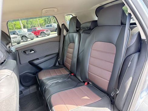 Used 2022 Nissan Rogue SV AWD/4WD image 23