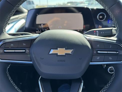 New 2026 Chevrolet Equinox EV LT image 16