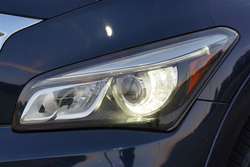 Used 2015 INFINITI QX80 4WD w/ 22" Wheel Package image 27