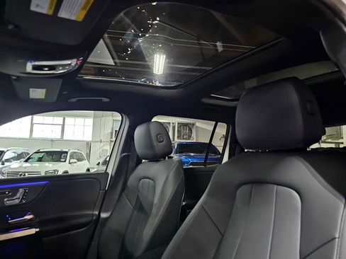 New 2026 Mercedes-Benz GLB 250 4MATIC image 26
