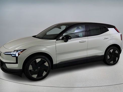New 2026 Volvo EX30 Plus w/ Protection Package Premier AWD/4WD image 3