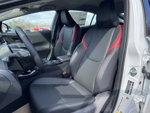 New 2026 Toyota Prius Plug-In Hybrid image 12