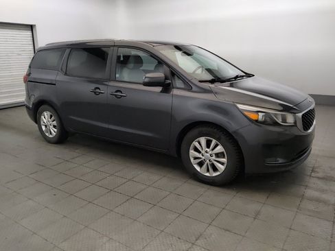 Used 2016 Kia Sedona LX w/ LX Convenience Package FWD image 11