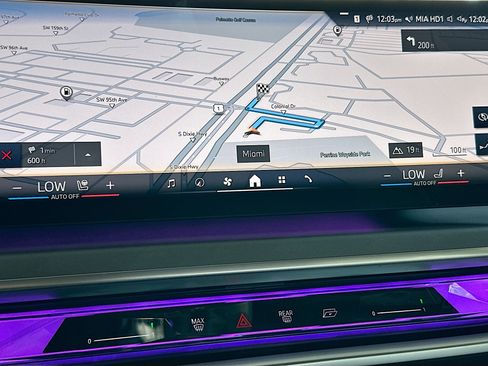 Certified 2023 BMW 760i xDrive image 13