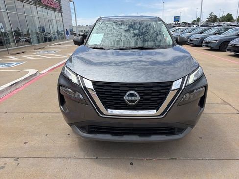 Used 2023 Nissan Rogue S FWD image 8