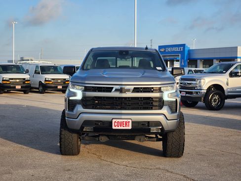 Used 2025 Chevrolet Silverado 1500 RST w/ Convenience Package II AWD/4WD image 2