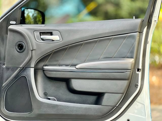 Used 2018 Dodge Charger R/T RWD image 28