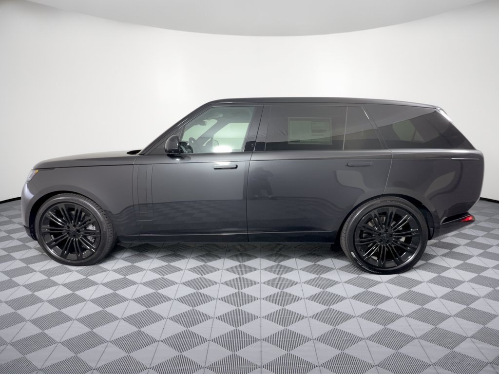 New 2026 Land Rover Range Rover Long Wheelbase SE AWD/4WD image 2