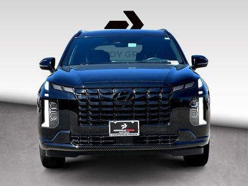 Used 2025 Hyundai Palisade Calligraphy image 3