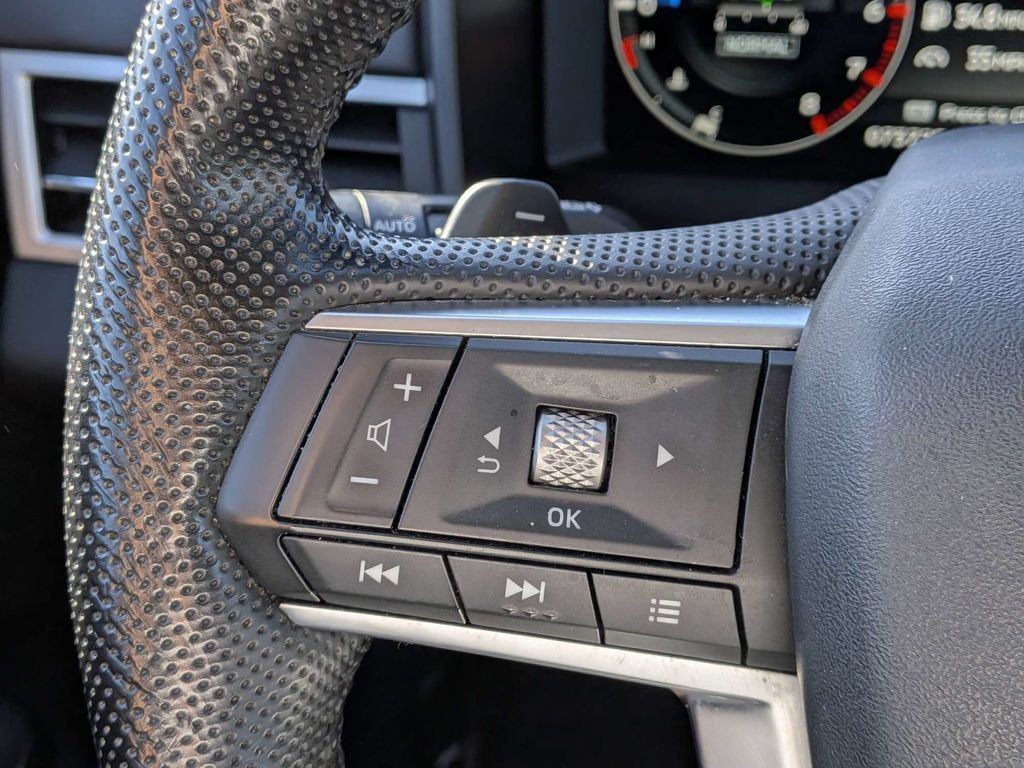 Used 2023 Mitsubishi Outlander SE FWD image 22
