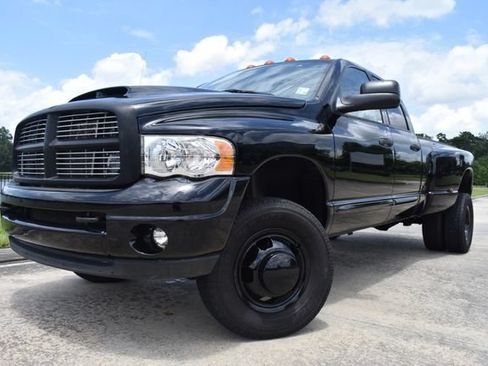 Used 2004 Dodge Ram 3500 Truck SLT w/ Sport Appearance Group AWD/4WD image 1