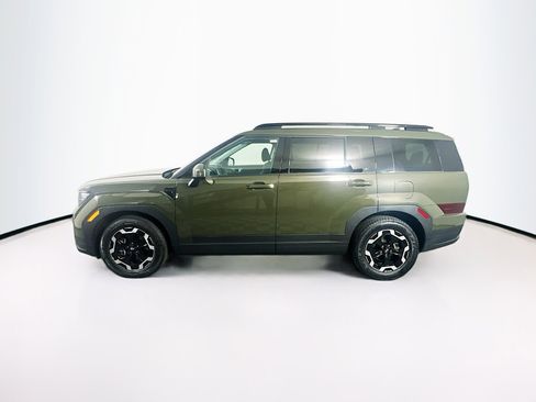 Used 2025 Hyundai Santa Fe SEL FWD image 4