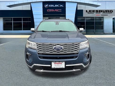 Used 2019 Ford Explorer Platinum image 2