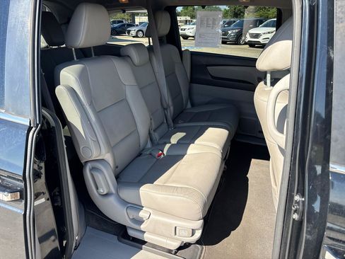 Used 2016 Honda Odyssey EX-L image 24