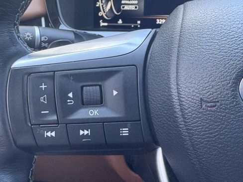 Used 2022 INFINITI QX60 Sensory image 26