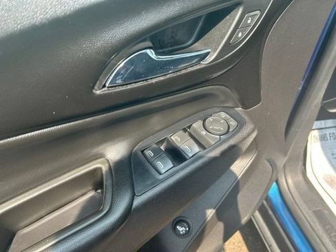 Used 2019 Chevrolet Equinox LT w/ Driver Convenience Package FWD image 13