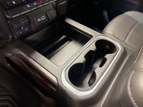 Certified 2022 Chevrolet Silverado 1500 LT Trail Boss w/ Convenience Package II image 27