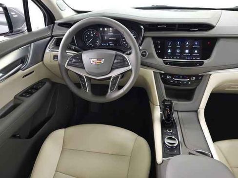 New 2026 Cadillac XT5 Premium Luxury AWD/4WD image 15