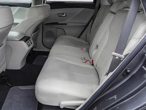 Used 2011 Toyota Venza image 22