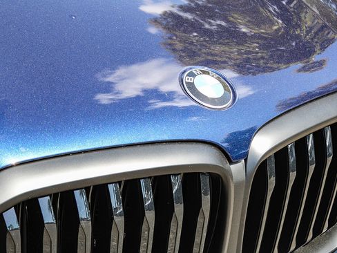 New 2026 BMW X5 xDrive40i w/ M Sport Package image 9