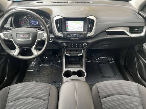 Used 2024 GMC Terrain SLE FWD image 38
