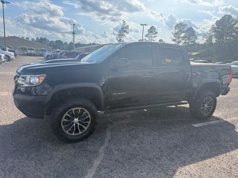 Used 2019 Chevrolet Colorado ZR2 AWD/4WD image 4