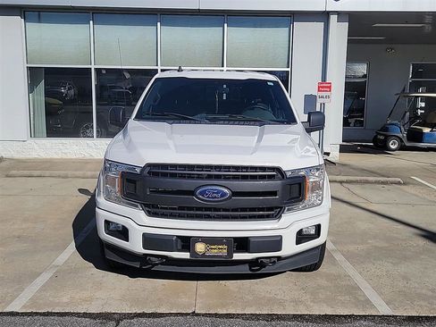 Used 2020 Ford F150 XLT w/ Equipment Group 302A Luxury image 2