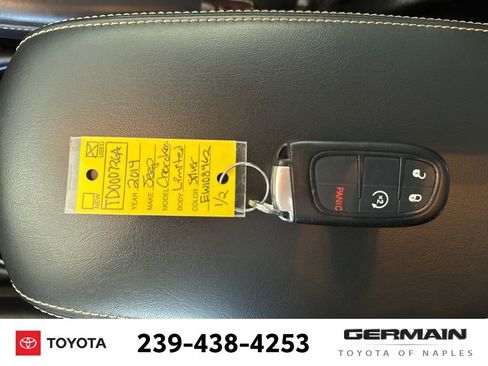 Used 2014 Jeep Cherokee Limited image 24