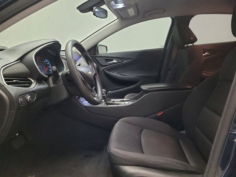 Used 2022 Chevrolet Malibu LT FWD image 17